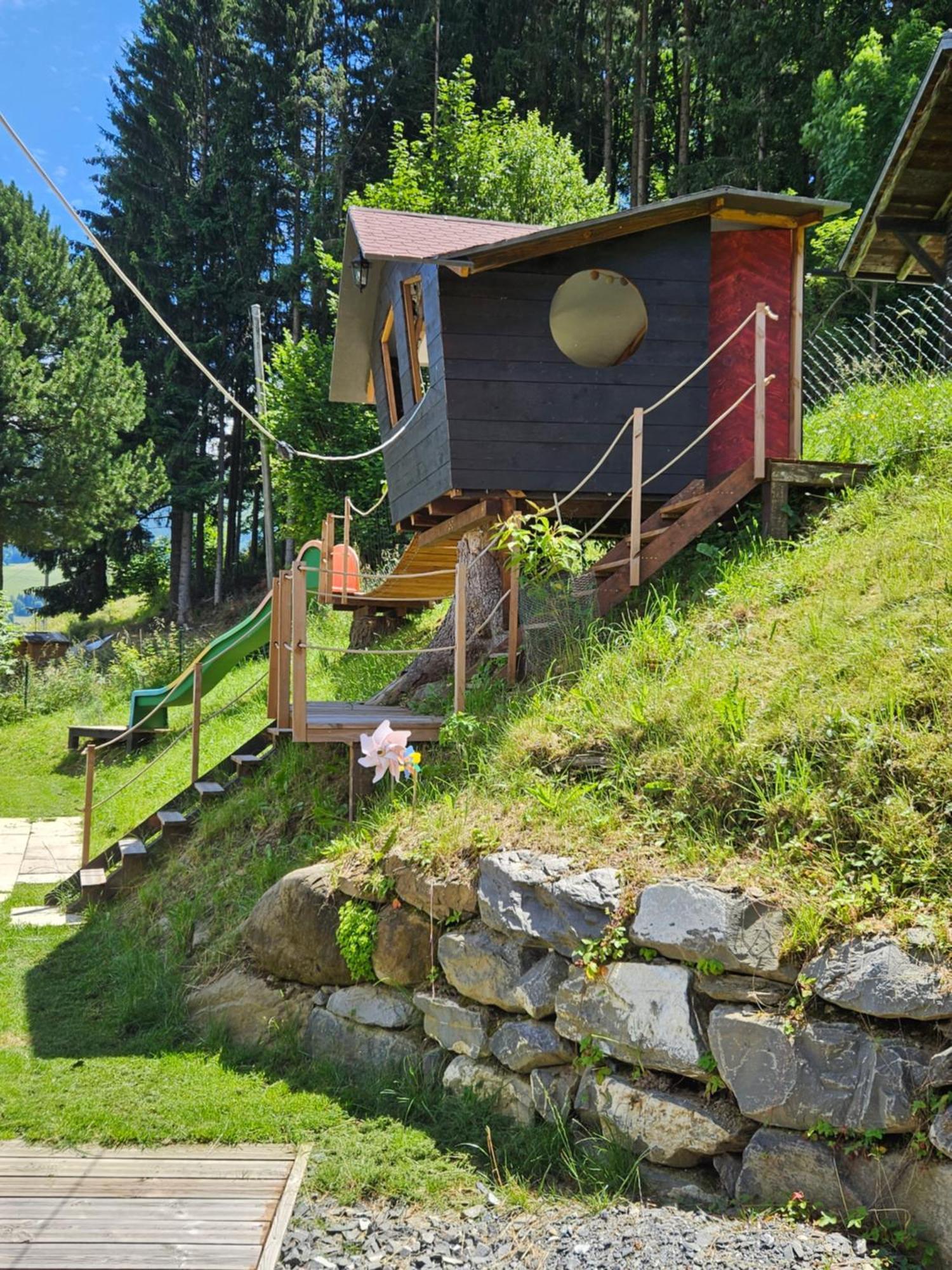 Sweet & Cosy Chalet In The Heart Of The Swiss Alps Troistorrents Eksteriør billede